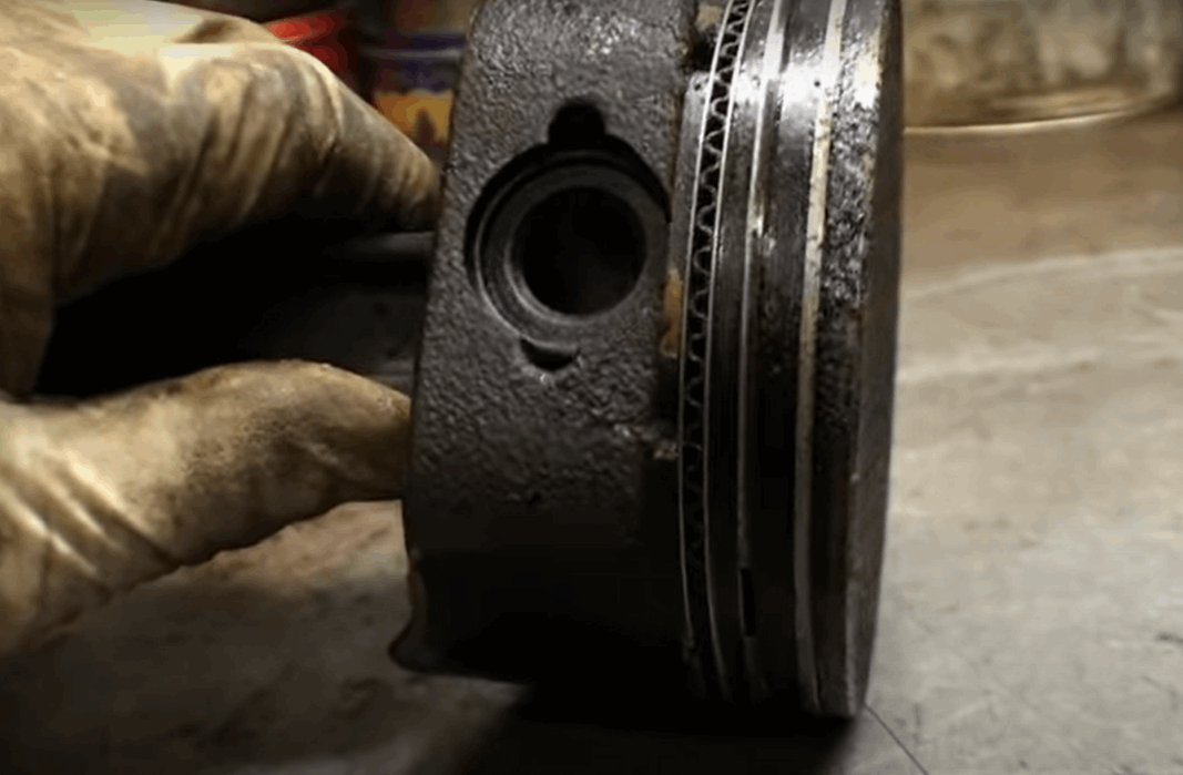 Por qué Ferox es la solución real y efectiva para Eliminar y Prevenir los Depósitos de Carbón en el Motor ( Carbonilla )